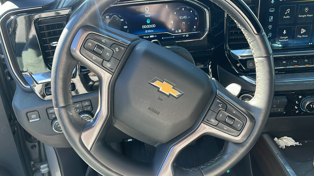 Used 2023 Chevrolet Silverado 1500 High Country w/ Technology Package AWD/4WD image 12