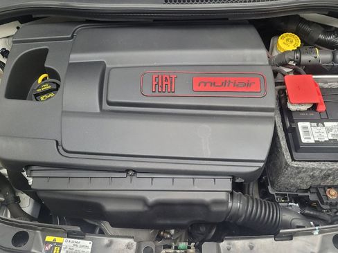 Used 2015 FIAT 500 Pop FWD image 30