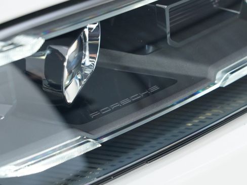 Used 2025 Porsche Taycan 4S w/ Premium Package image 62