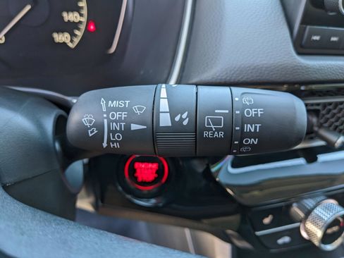 Used 2023 Honda Civic EX-L image 26