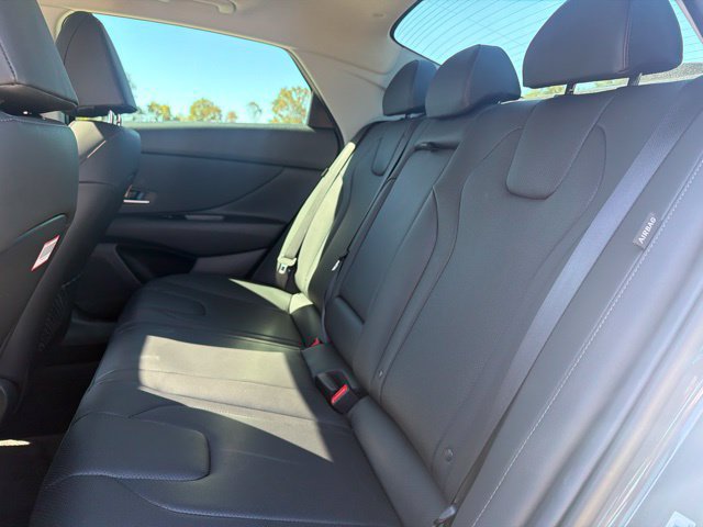 Used 2026 Hyundai Elantra Limited w/ Cargo Package FWD image 21