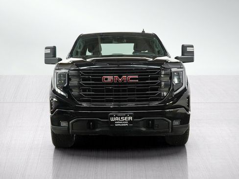 Used 2023 GMC Sierra 1500 Elevation w/ X31 Off-Road Package AWD/4WD image 8