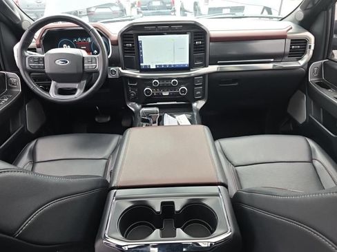 Used 2023 Ford F150 Lariat w/ Equipment Group 502A High image 8