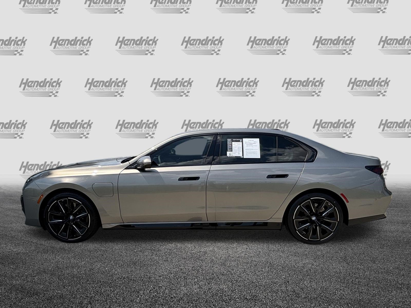 Certified 2025 BMW 750e xDrive w/ Executive Package AWD/4WD image 7