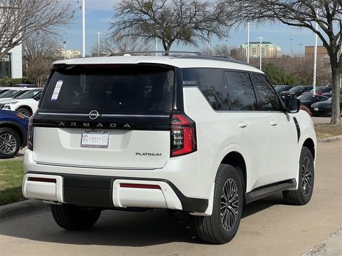 New 2026 Nissan Armada Platinum image 4