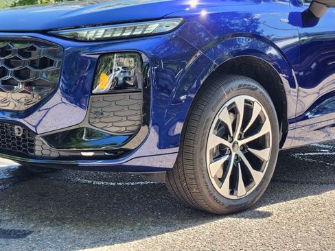 New 2026 Audi Q3 quattro 2.0T AWD/4WD image 7