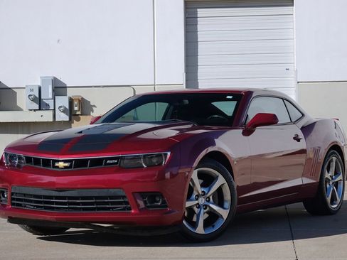 Used 2014 Chevrolet Camaro SS w/ RS Package image 2