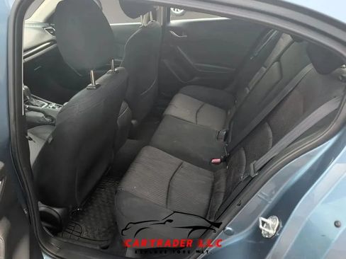 Used 2016 MAZDA MAZDA3 i Sport w/ Preferred Equipment Package FWD image 19