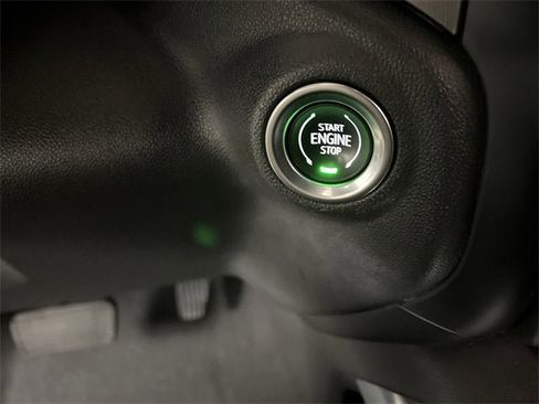 Certified 2021 GMC Sierra 1500 AT4 w/ AT4 Preferred Package image 17