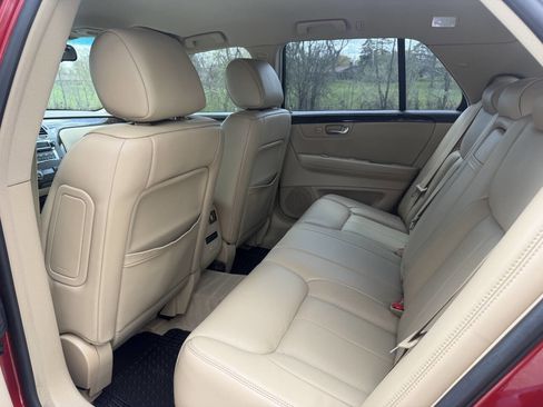 Used 2008 Cadillac DTS Luxury II FWD image 11