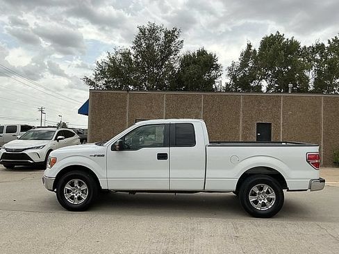 Used 2013 Ford F150 XLT w/ Mid Equipment Group RWD image 8