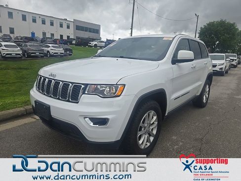 Used 2022 Jeep Grand Cherokee Laredo X AWD/4WD image 1