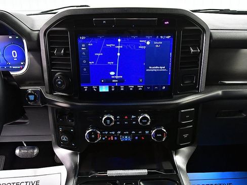 Used 2025 Ford F150 Platinum AWD/4WD image 32