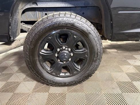 Used 2014 RAM 3500 Big Horn w/ Black Appearance Group image 21