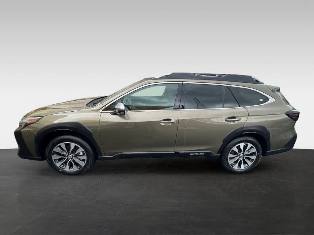 Certified 2024 Subaru Outback Touring XT AWD/4WD image 3