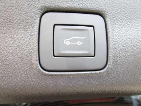 New 2026 Chevrolet TrailBlazer RS w/ Convenience Package image 13