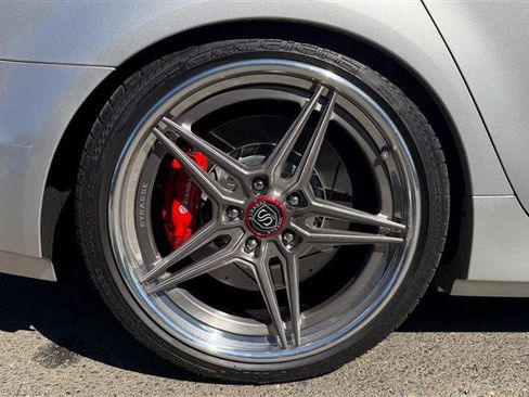 Used 2016 Chevrolet SS image 15