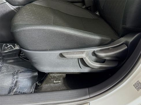 Used 2024 Nissan Kicks SV w/ Exterior Package FWD image 20