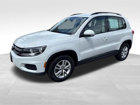 Used 2017 Volkswagen Tiguan S AWD/4WD image 3