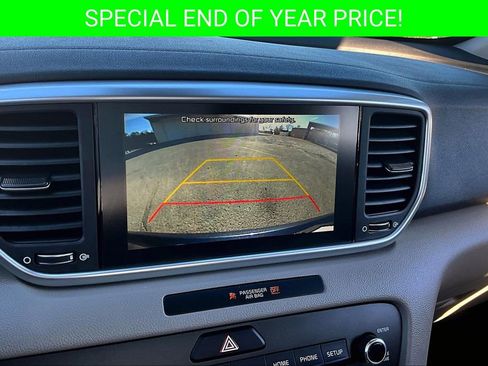 Used 2022 Kia Sportage LX image 14