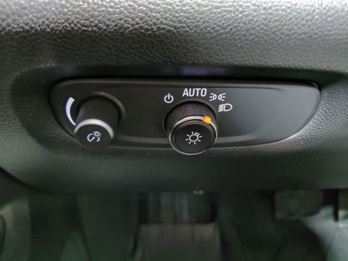 Used 2023 Chevrolet Traverse Premier w/ LPO, Floor Liner Package AWD/4WD image 43