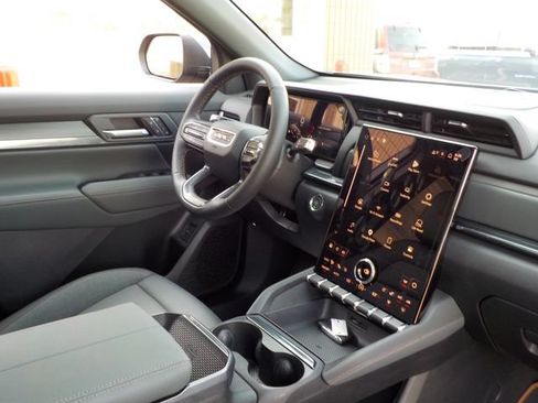 New 2027 GMC Terrain AT4 w/ Convenience Package III AWD/4WD image 26