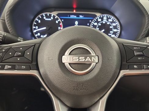 Used 2024 Nissan Sentra SV FWD image 12