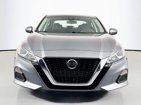 Used 2021 Nissan Altima 2.5 S FWD image 2
