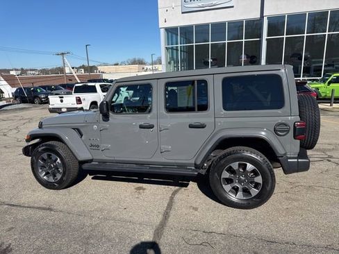 Certified 2022 Jeep Wrangler Unlimited Sahara w/ Cold Weather Group image 4