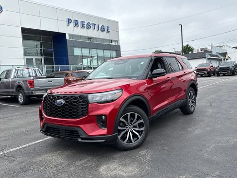 New 2026 Ford Explorer ST-Line AWD/4WD image 1