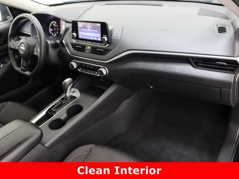 Used 2024 Nissan Altima 2.5 S image 34