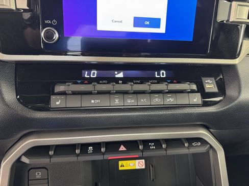 New 2026 Toyota Tundra SR5 AWD/4WD image 3
