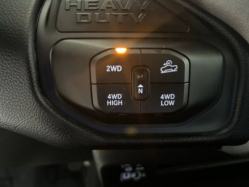 Used 2025 RAM 2500 Big Horn AWD/4WD image 48