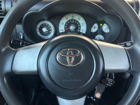 Used 2007 Toyota FJ Cruiser 4WD image 22