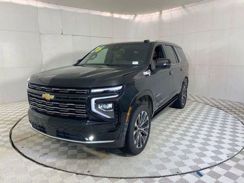 Used 2026 Chevrolet Tahoe High Country AWD/4WD image 24