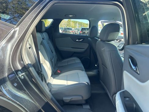 Used 2022 Chevrolet Blazer LT image 11