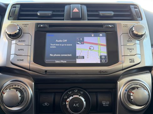 Used 2015 Toyota 4Runner Limited image 17