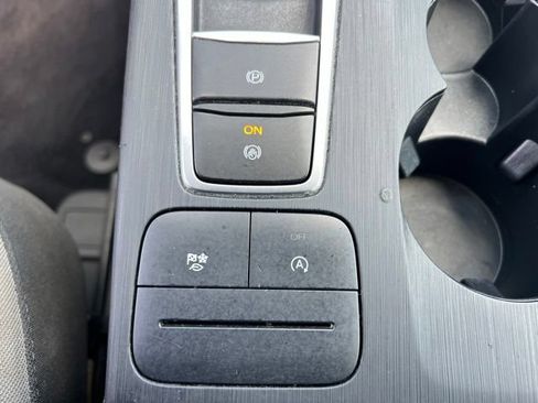 Used 2021 Ford Escape SE w/ Convenience Package AWD/4WD image 23