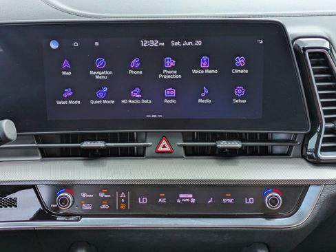 Certified 2024 Kia Sportage SX FWD image 16