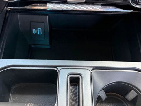 Used 2021 Ford F150 Lariat w/ Equipment Group 502A High AWD/4WD image 24