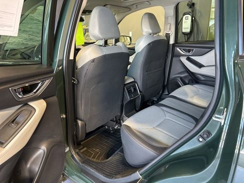 Used 2023 Subaru Forester Premium image 23