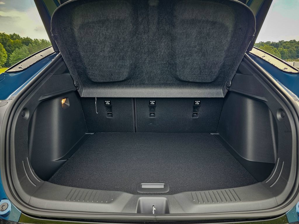 New 2026 Buick Envista Sport Touring w/ Convenience I Package FWD image 33