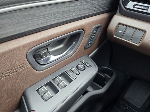 New 2026 Honda Pilot Touring image 22