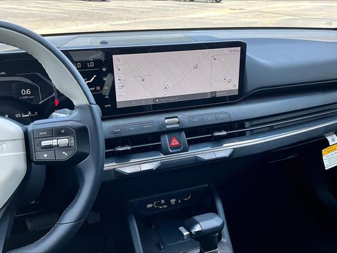 Used 2025 Kia K4 GT-Line w/ GT-Line Sunroof Package image 7