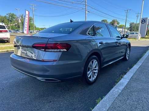 Used 2020 Volkswagen Passat 2.0T SE w/ Sunroof Package FWD image 8