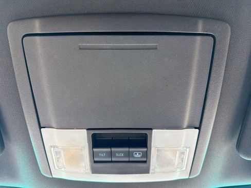 Used 2012 Ford Explorer Limited FWD image 50