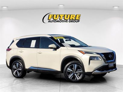 Certified 2023 Nissan Rogue Platinum w/ Platinum Premium Package