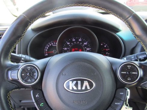 Used 2016 Kia Soul + w/ Designer's Package image 13