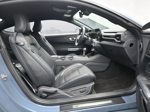Used 2024 Ford Mustang GT Premium RWD image 27