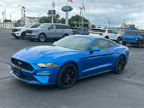 Used 2020 Ford Mustang Premium w/ Equipment Group 201A RWD image 2